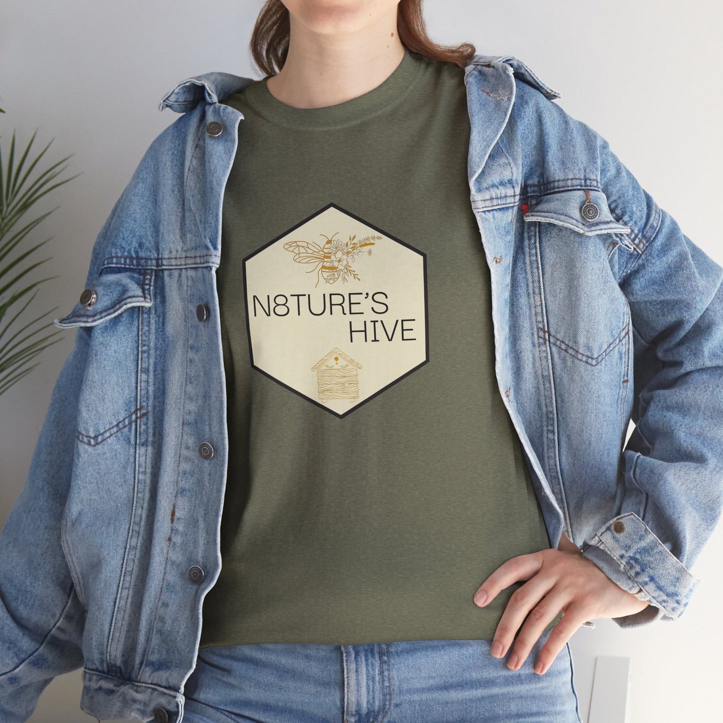 Camiseta con el logotipo original de HIVE de N8TURE