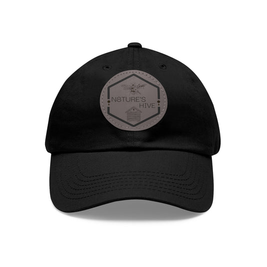 Gorra de papá con logotipo de N8TURE'S HIVE y parche de cuero (redonda)