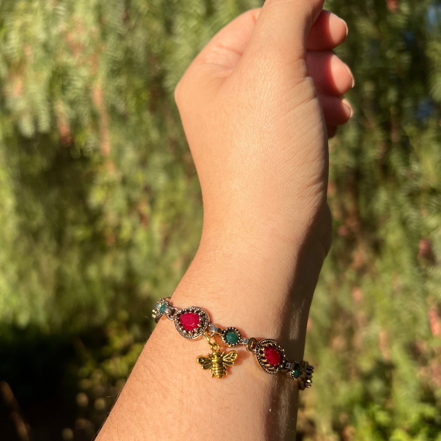 Pulsera decorativa con diamantes de imitación