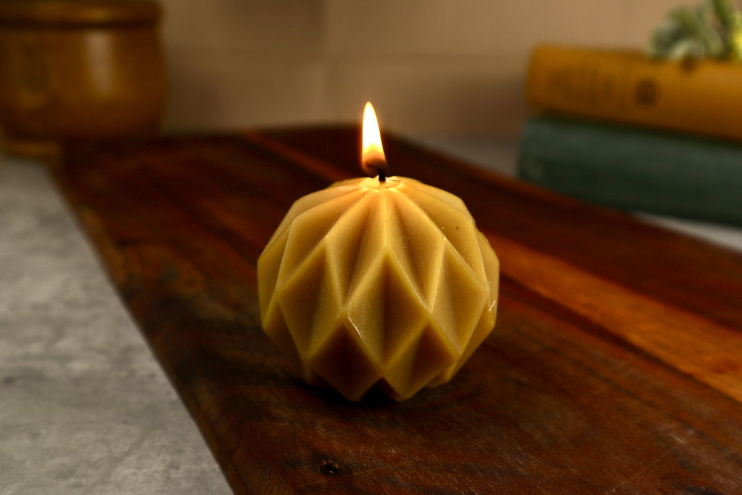 Vela de cera de abejas geométrica