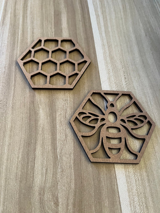 2 pc Wooden bee And Beehive Coaster