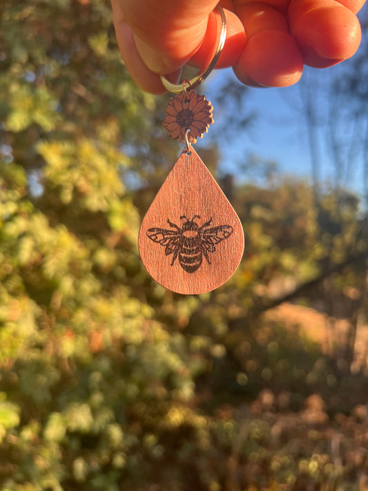 Wooden Sunflower and Bee Keychain