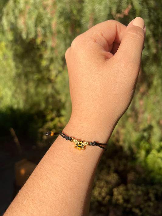 Golden Bee Charm Bracelet