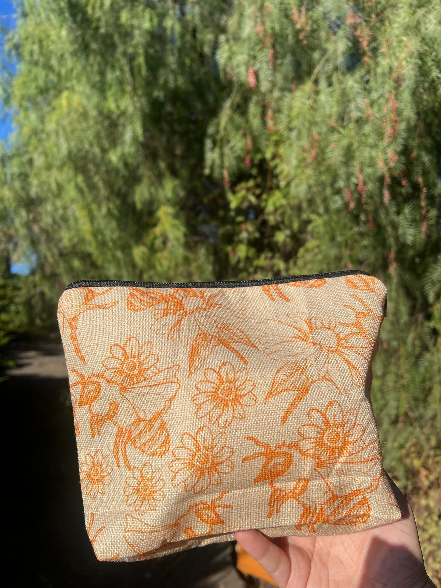 Wildflower Bee and Daisy Cosmetics Bag