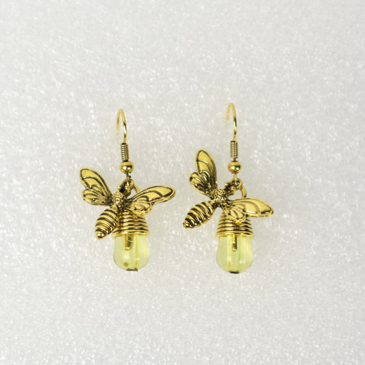Pendientes con forma de abeja de estilo bohemio y chic